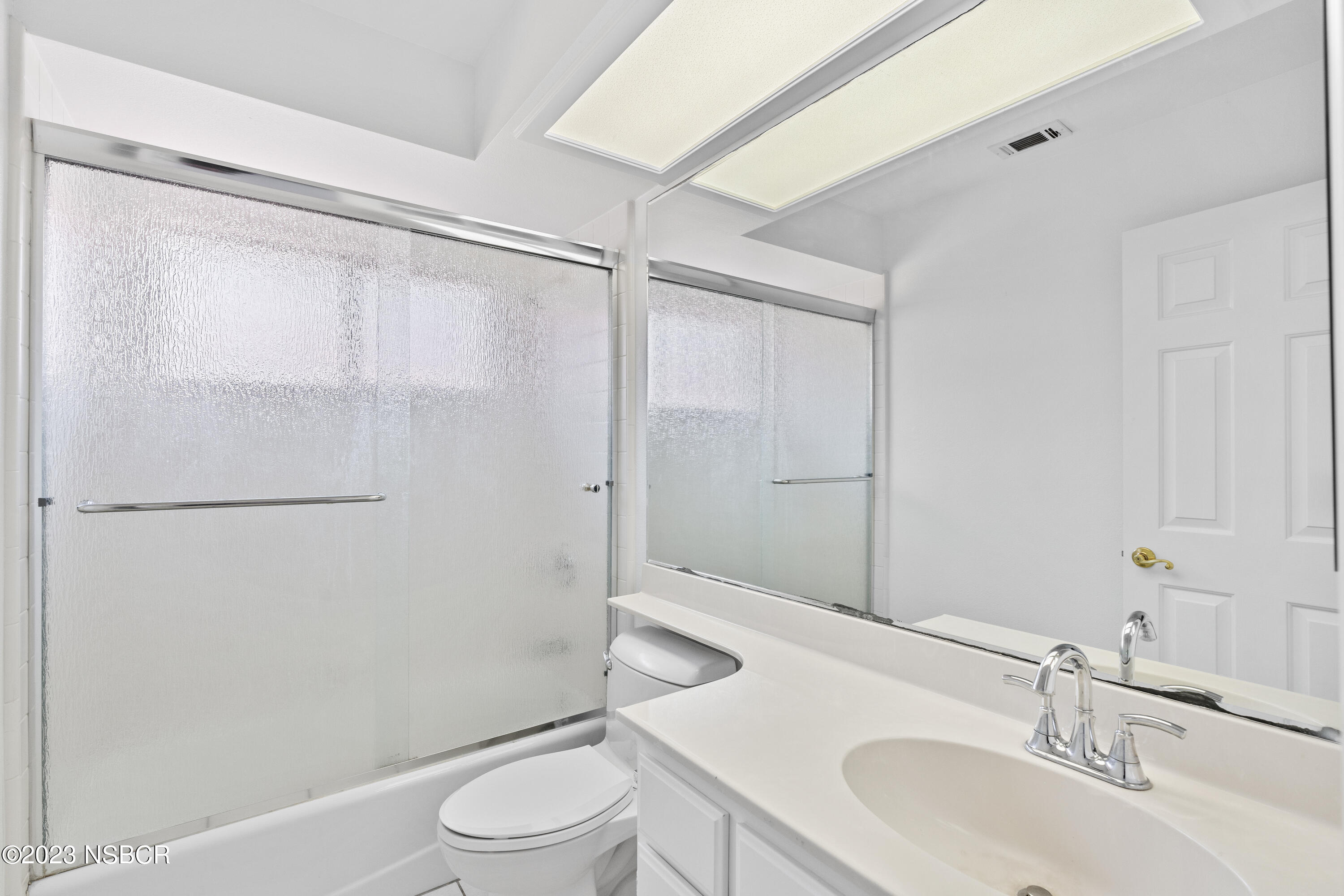 1225 Eastbrook Drive Lompoc, CA 93436 - Photo 16 of 27 1225 Eastbrook Dr-17