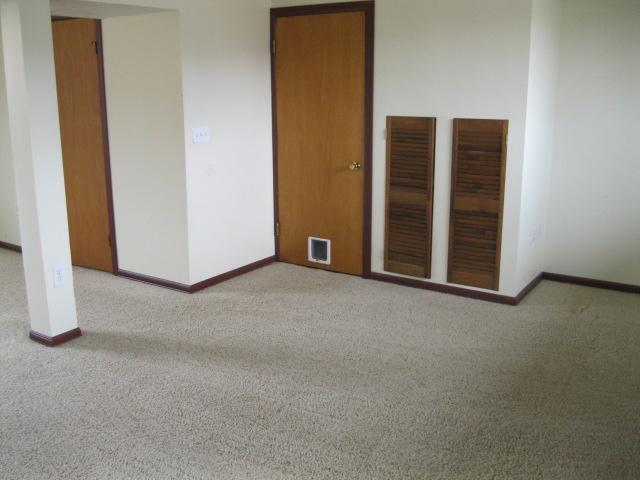 1996 Tupsfield Road Columbus, OH 43229 - Photo 8 of 14 Gallery Image 8