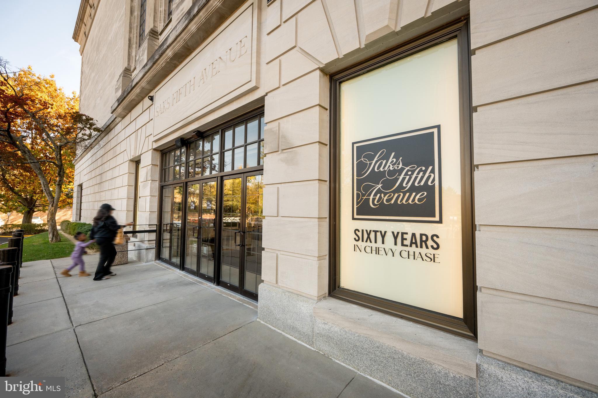5300 Wisconsin Avenue, Unit PH2 Washington, DC 20015 - Photo 26 of 29 a view of outdoor space with a street