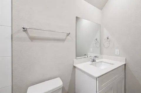 a close up of a bathtub curtain