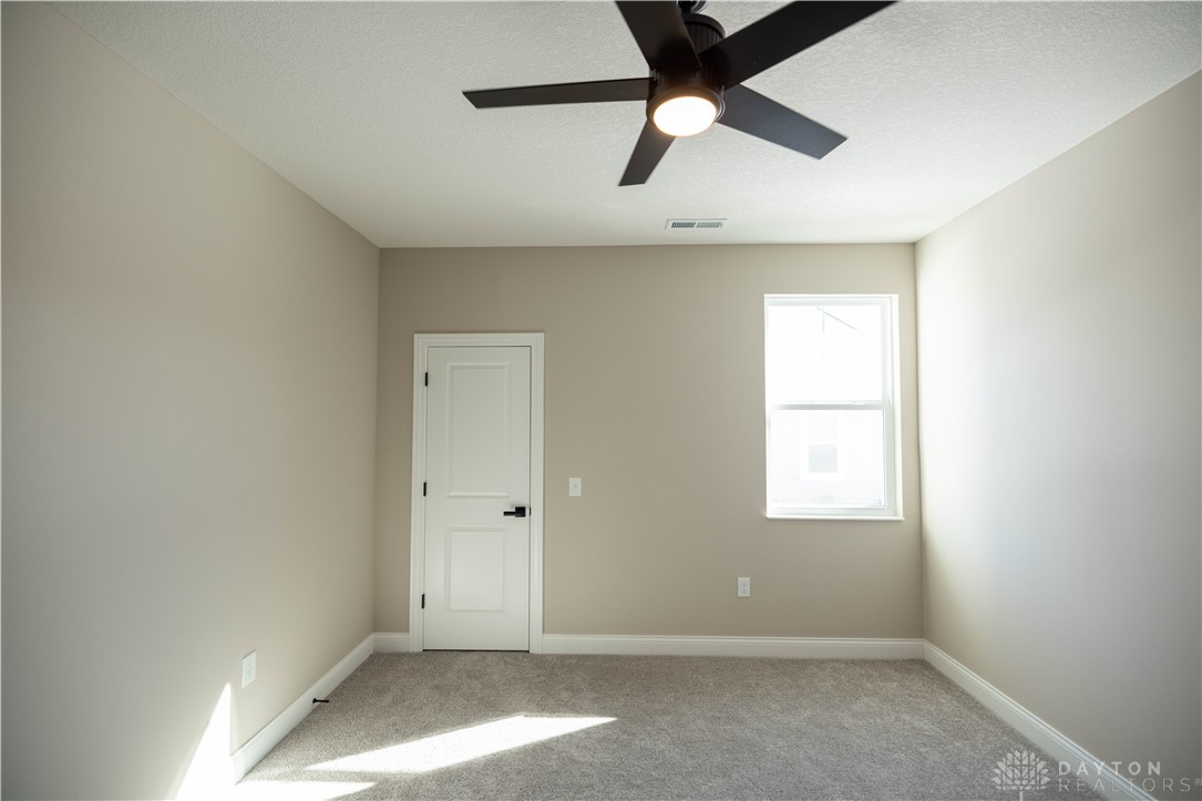 1505 Kingsgate Road Springfield, OH 45503 - Photo 32 of 43