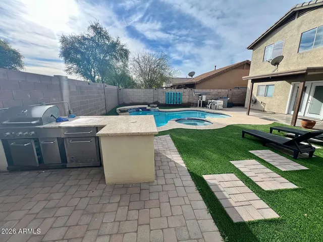 $2,600 | 2721 South 108th Avenue, Avondale, AZ 85323