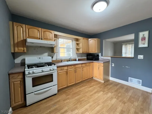 $400,000 | 275 Muriel Avenue, North Plainfield, NJ 07060