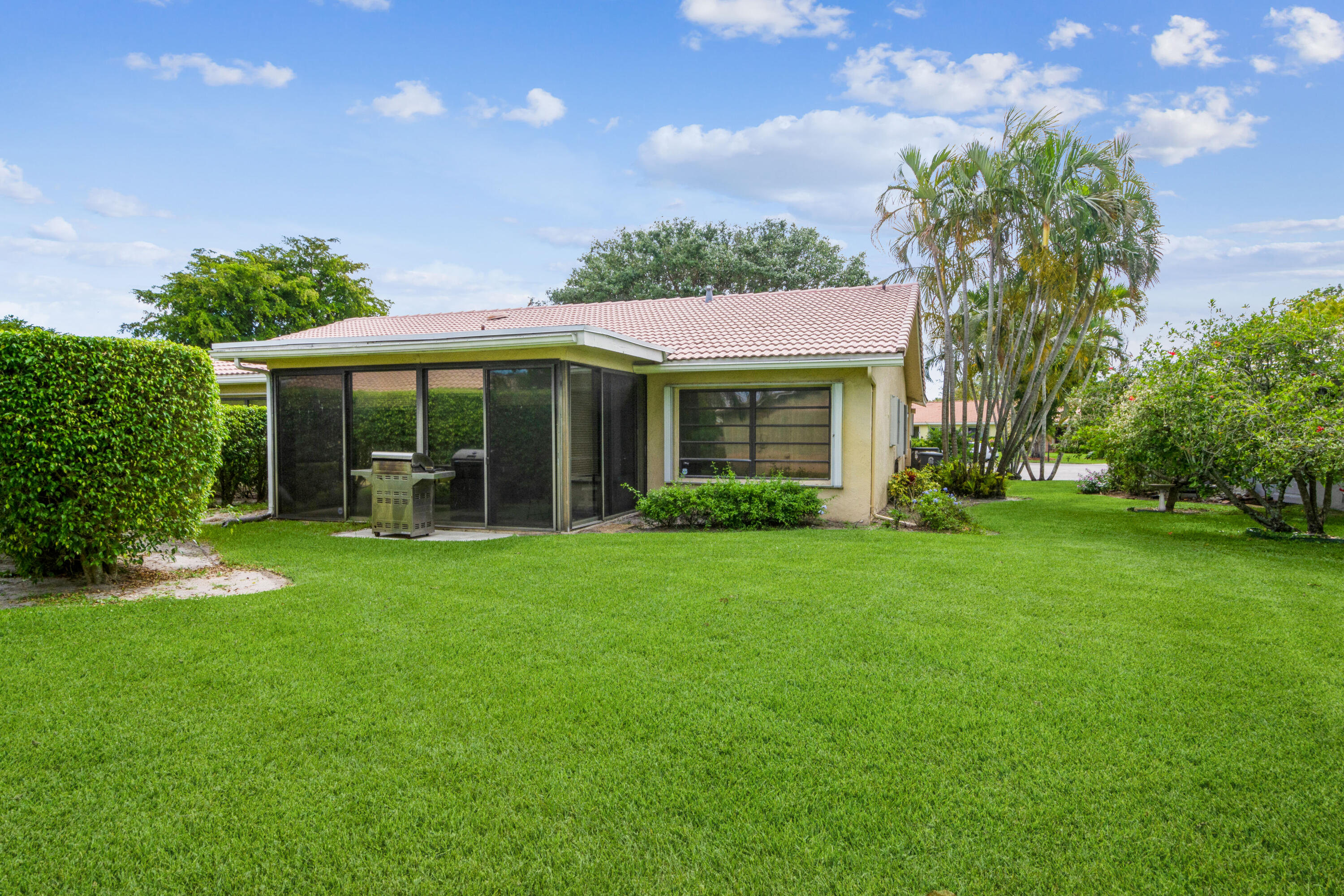 5975 Colony Court Boca Raton, FL 33433 - Photo 2 of 21 VHT-RX-10793358_19.jpg