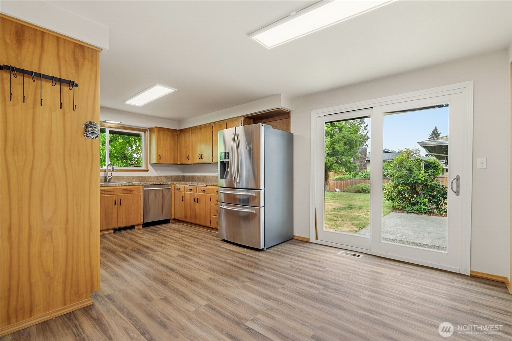 11254 Southeast 182nd Street Renton, WA 98055 - Photo 14 of 38 Gallery Image 14