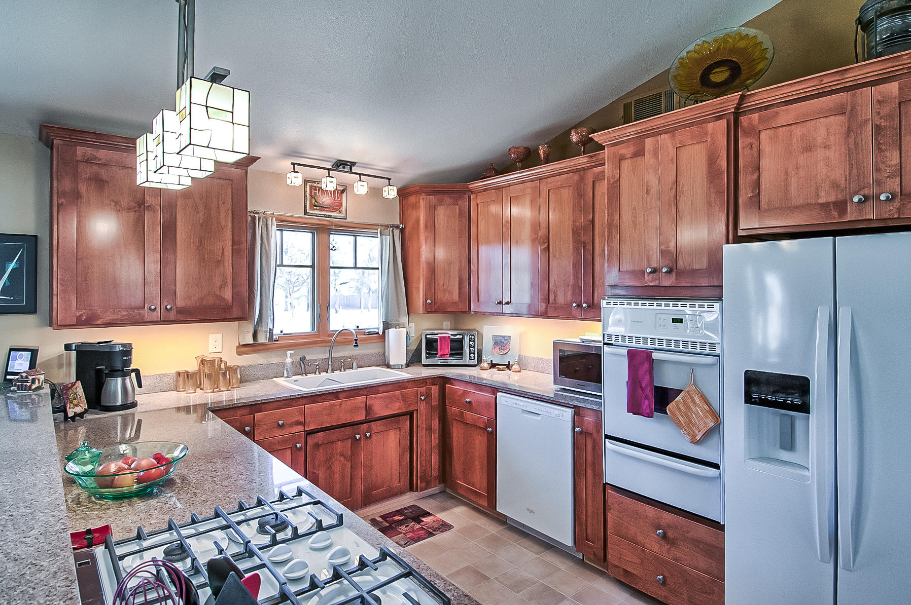 20773 Old Alturas Road Redding, CA 96003 - Photo 15 of 83 Kitchen