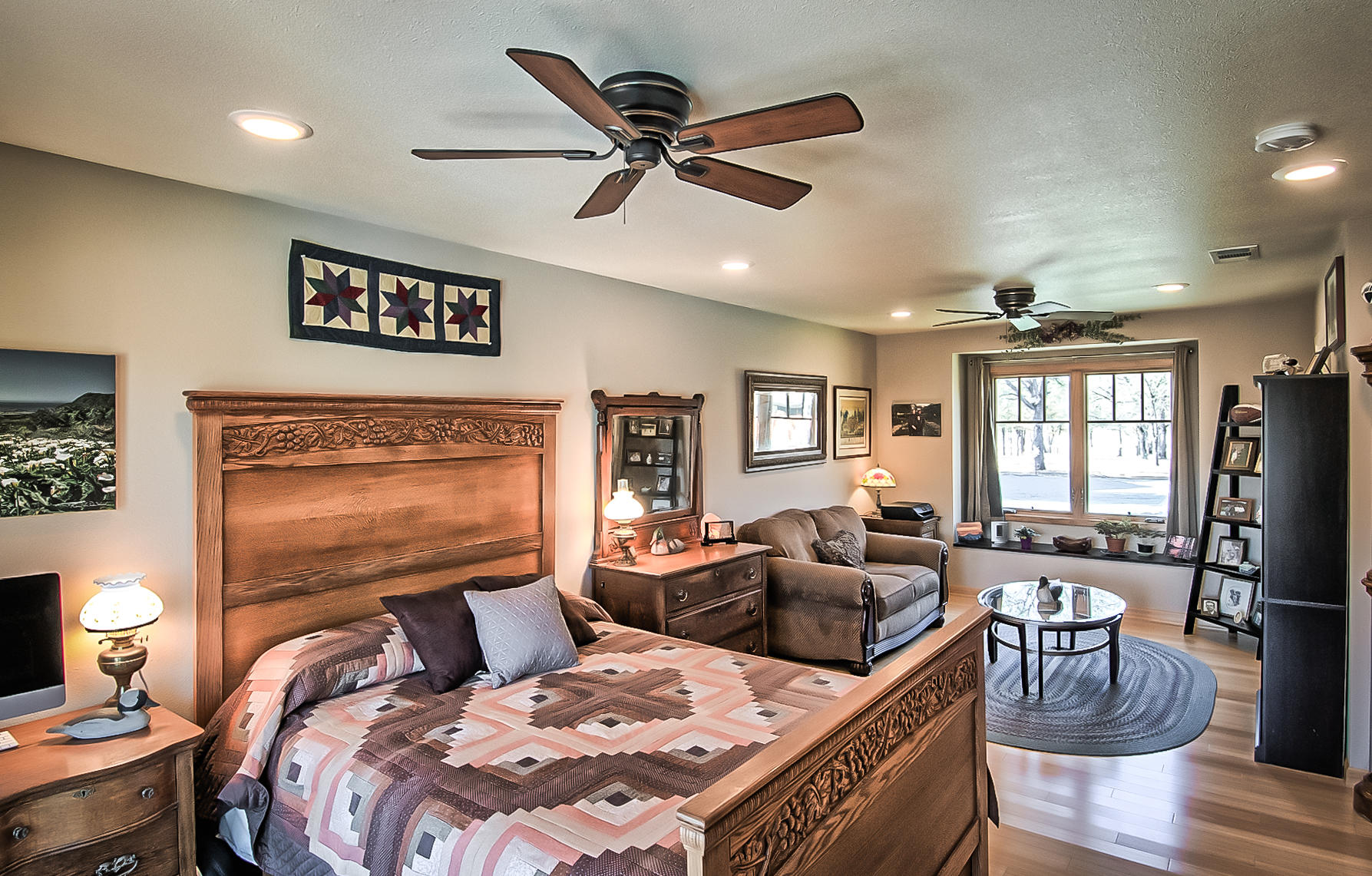 20773 Old Alturas Road Redding, CA 96003 - Photo 24 of 83 2nd master-used to be 2 bedrooms