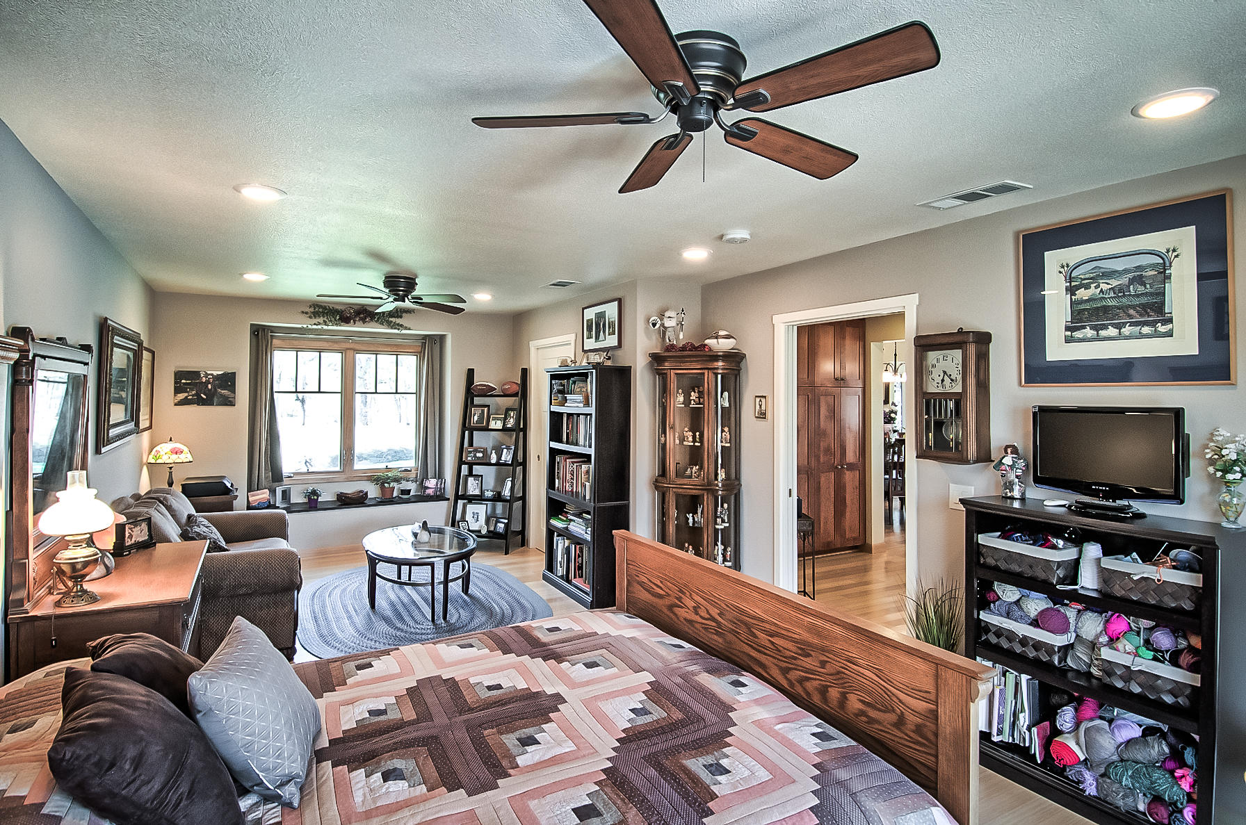 20773 Old Alturas Road Redding, CA 96003 - Photo 25 of 83 2nd master bedroom
