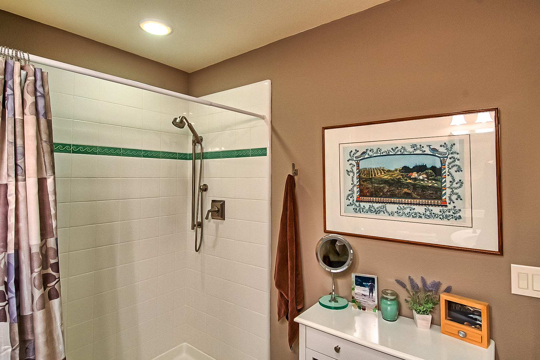 20773 Old Alturas Road Redding, CA 96003 - Photo 31 of 83 2nd master bath