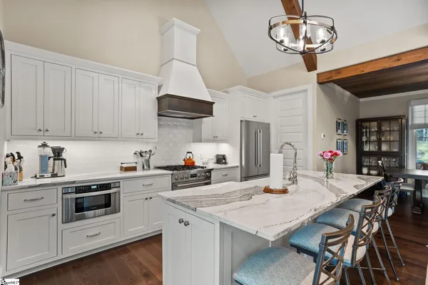 $1,255,685 | 109 Settlement Village Drive, Sunset, SC 29685