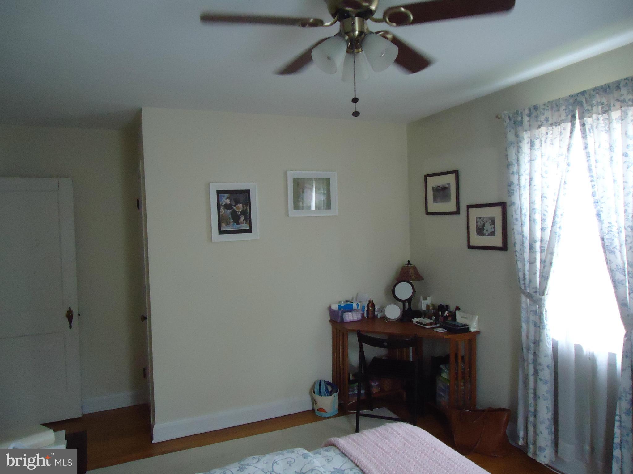 333 Overbrook Road Baltimore, MD 21212 - Photo 17 of 30 Bedroom