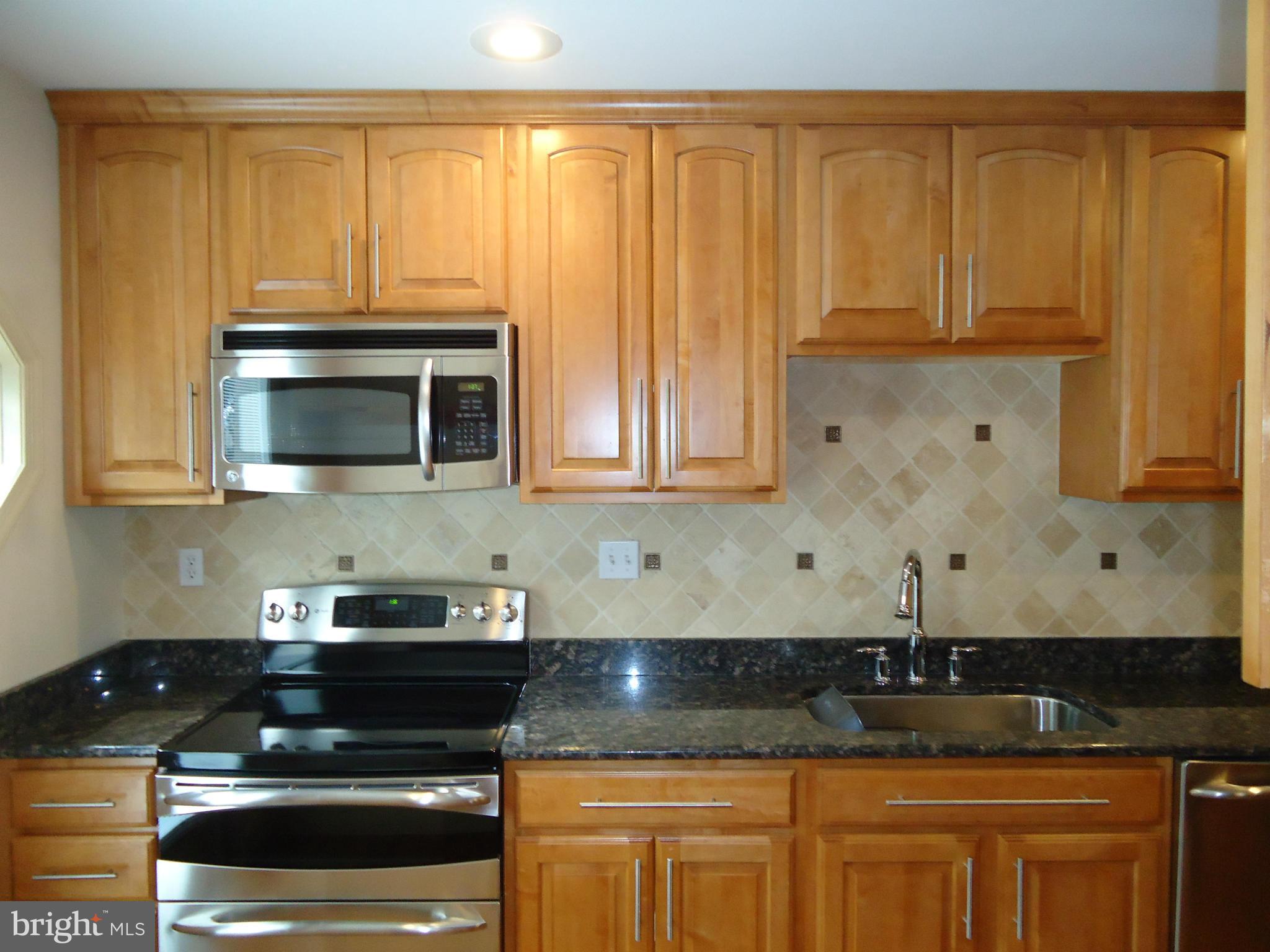 333 Overbrook Road Baltimore, MD 21212 - Photo 9 of 30 Kitchen