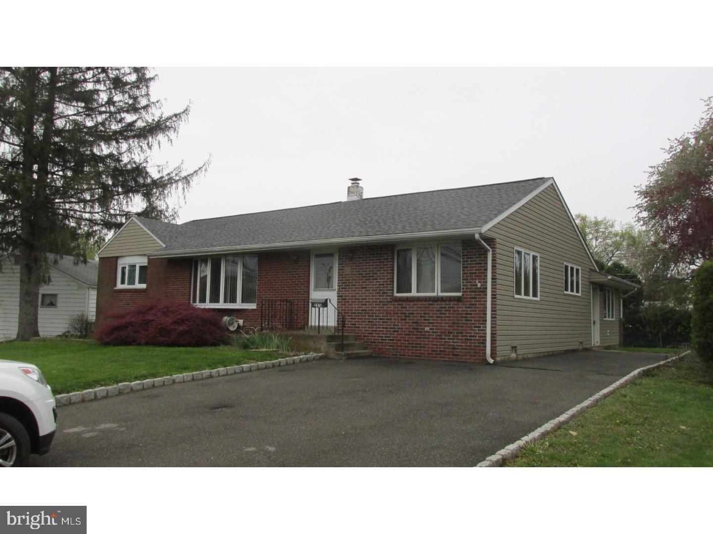 215 West County Line Road Hatboro, PA 19040 - Photo 1 of 18
