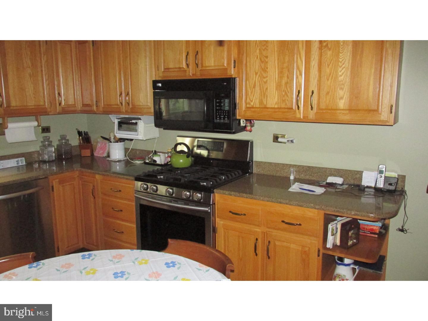 215 West County Line Road Hatboro, PA 19040 - Photo 9 of 18