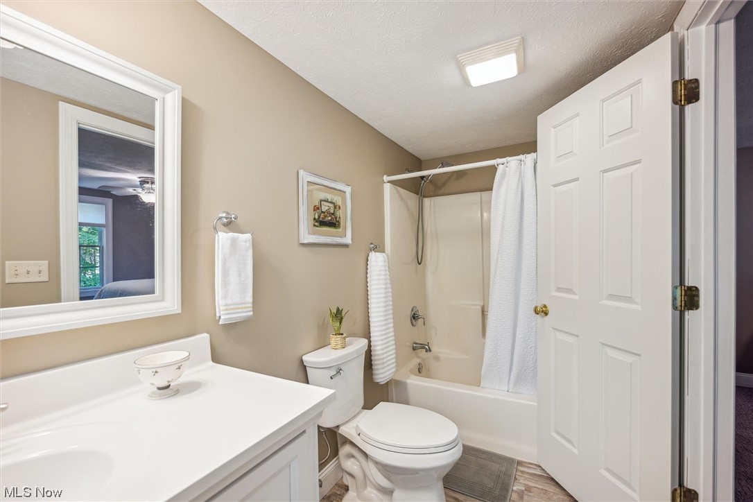 11563 Fay Road Painesville, OH 44077 - Photo 22 of 35 Gallery Image 22
