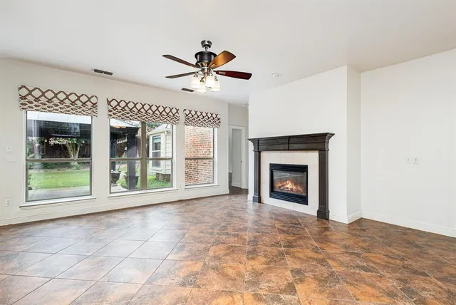 $630,000 | 341 Greenfield Drive, Murphy, TX 75094