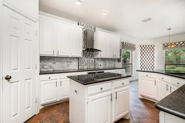 $630,000 | 341 Greenfield Drive, Murphy, TX 75094