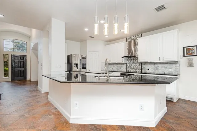 $630,000 | 341 Greenfield Drive, Murphy, TX 75094