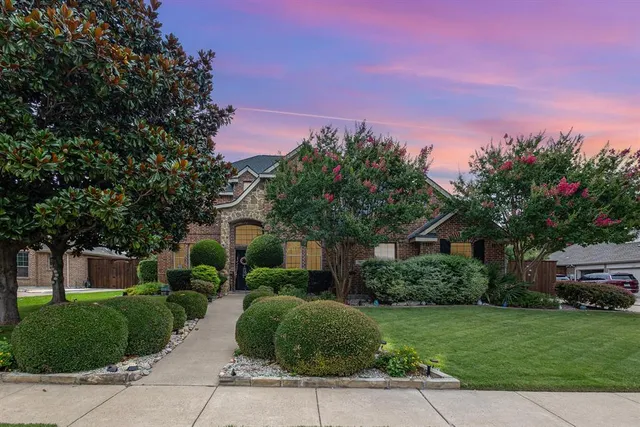 $630,000 | 341 Greenfield Drive, Murphy, TX 75094