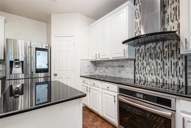 $630,000 | 341 Greenfield Drive, Murphy, TX 75094