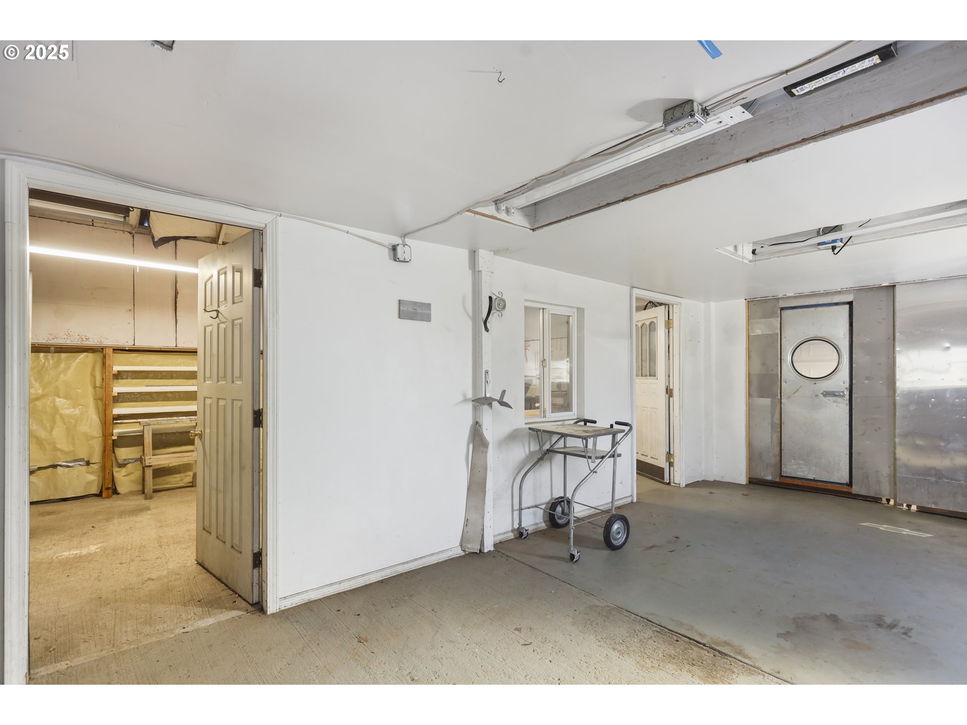 12 Pearl Road Carson, WA 98610 - Photo 21 of 46 Workshop