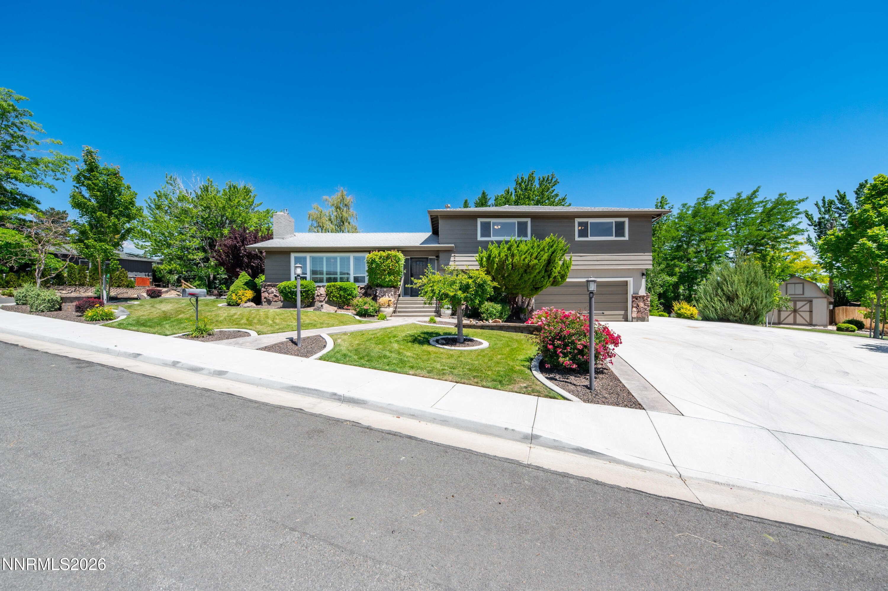 3285 San Mateo Avenue Reno, NV 89509 - Photo 2 of 38 S-1014