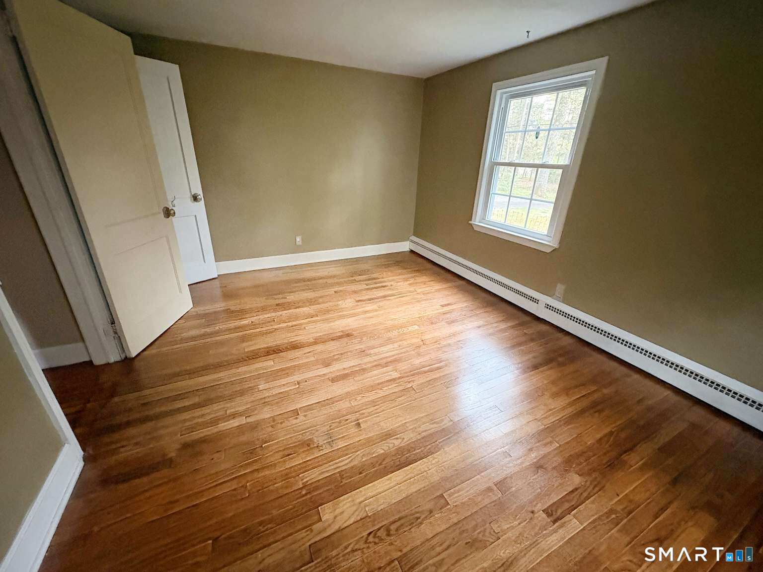 44 Climax Road Simsbury, CT 06070 - Photo 17 of 40