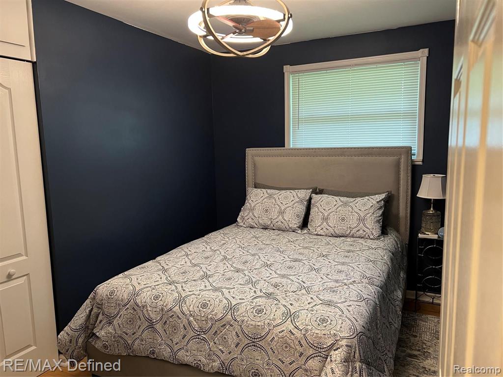 3615 Mark Road Waterford, MI 48328 - Photo 12 of 20