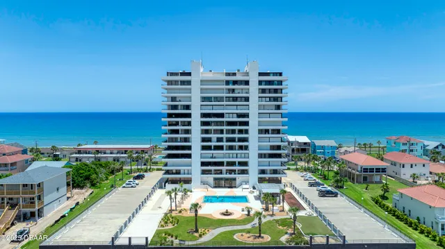 a picture of city view