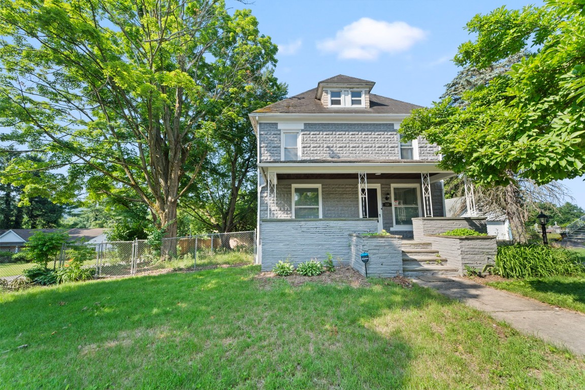 325 Riverside Drive Binghamton, NY 13905 - Photo 2 of 40