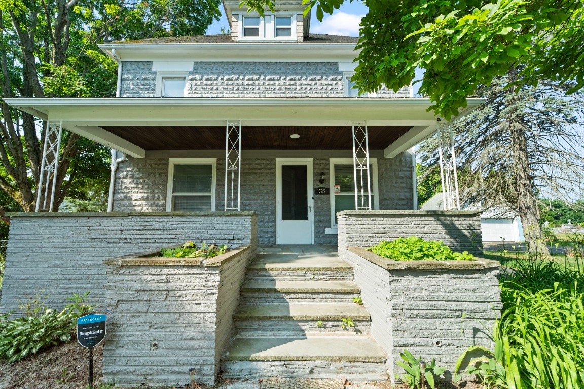 325 Riverside Drive Binghamton, NY 13905 - Photo 4 of 40