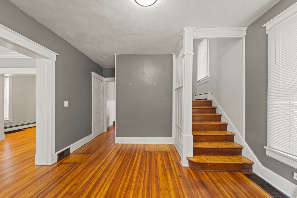 325 Riverside Drive Binghamton, NY 13905 - Photo 8 of 40