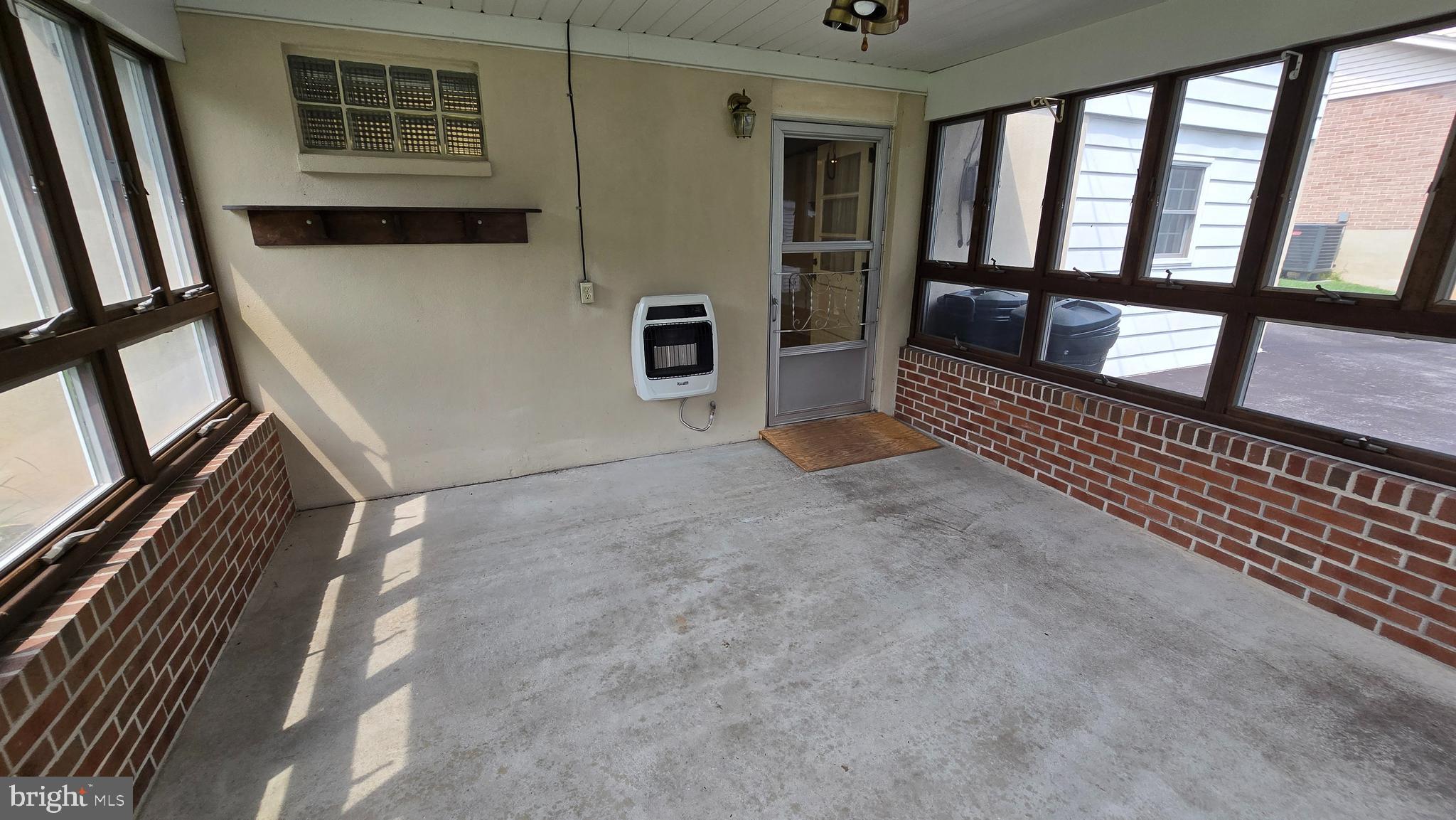 419 Holland Street Reading, PA 19607 - Photo 16 of 33