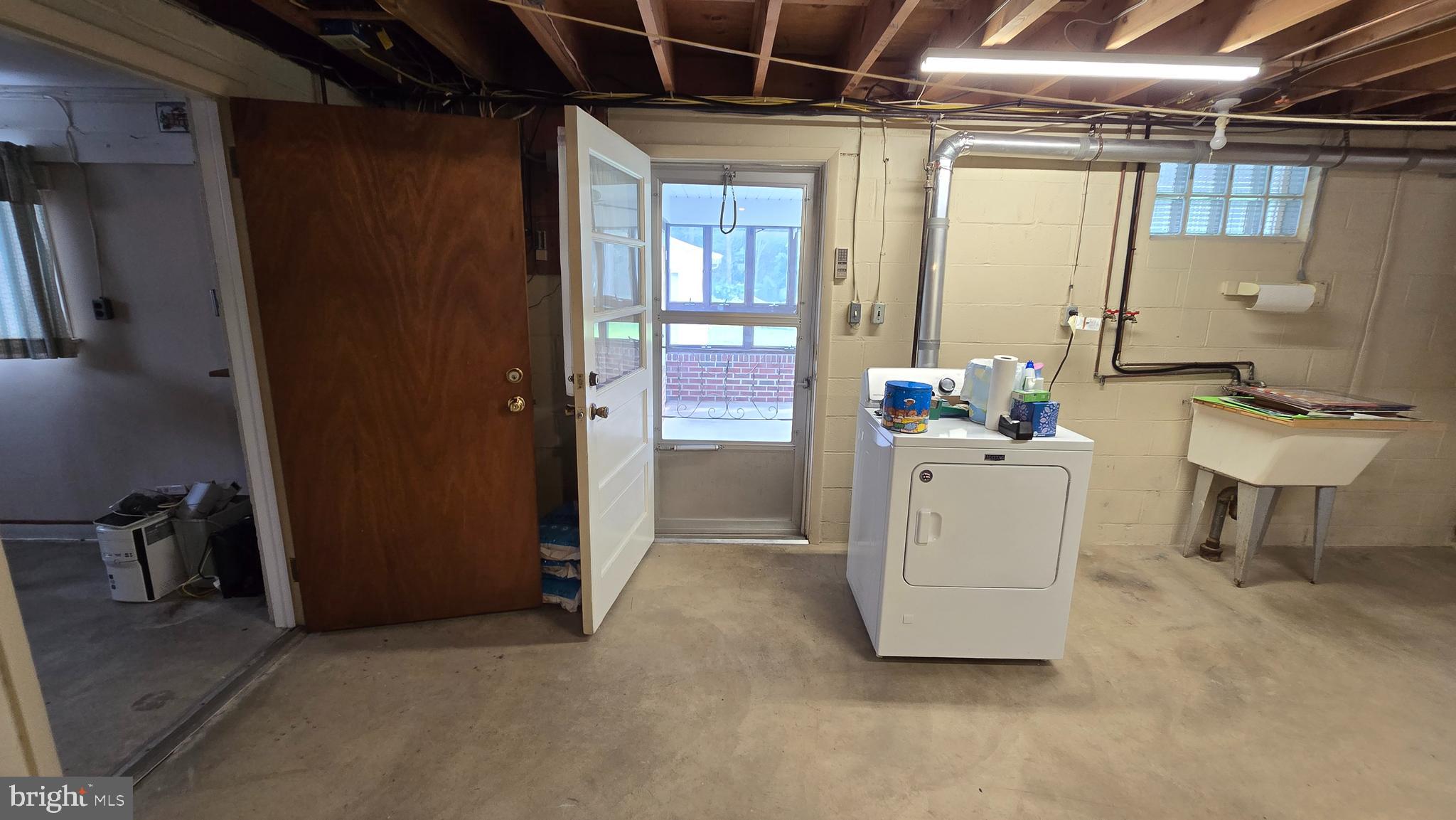 419 Holland Street Reading, PA 19607 - Photo 22 of 33