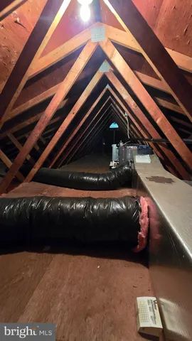 a view of walk in closet