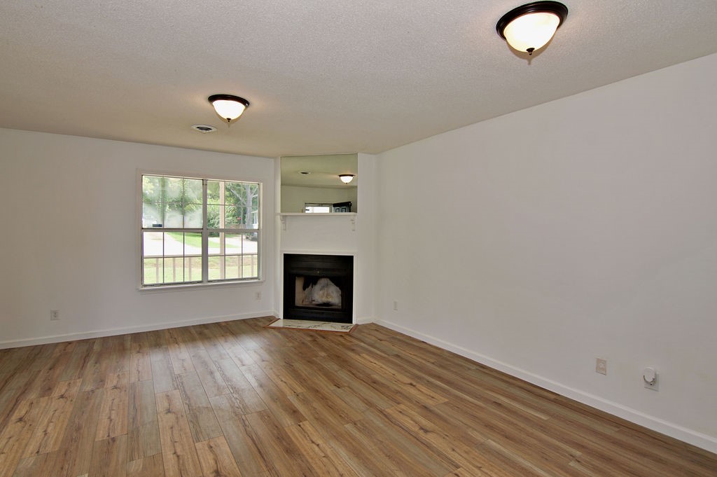 4305 Lexington Way Anderson, SC 29621 - Photo 5 of 33 Gallery Image 5
