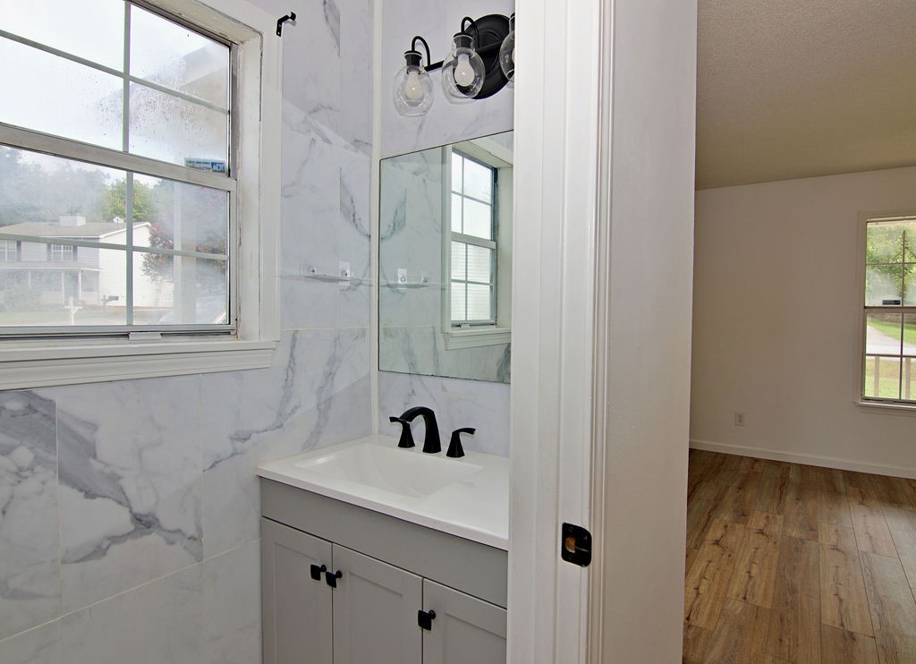 4305 Lexington Way Anderson, SC 29621 - Photo 9 of 33 Gallery Image 9