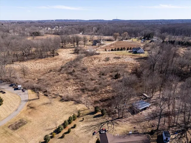 $160,000 | V/l V/l Commerce, Brighton, MI 48114