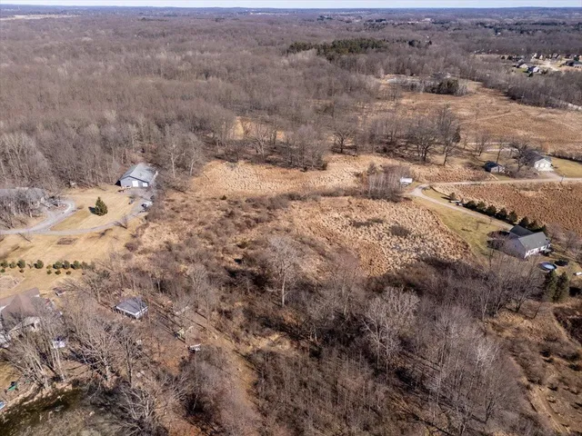 $160,000 | V/l V/l Commerce, Brighton, MI 48114