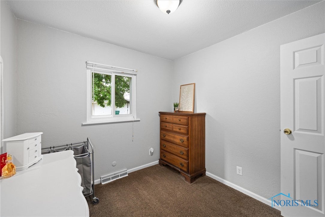 413 North Findlay Road Haskins, OH 43525 - Photo 22 of 31 Gallery Image 22