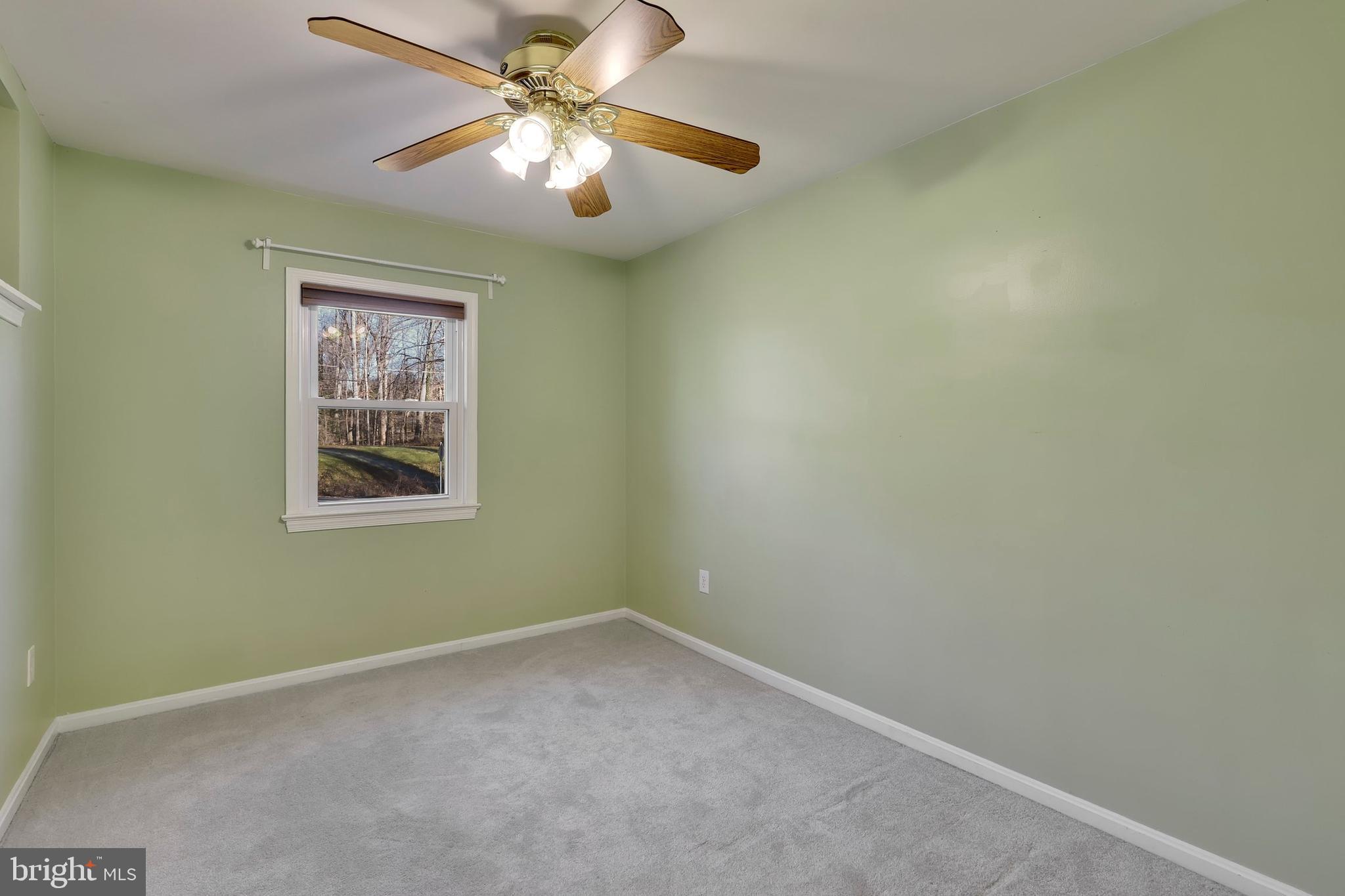 7401 Calamo Street Springfield, VA 22150 - Photo 22 of 42