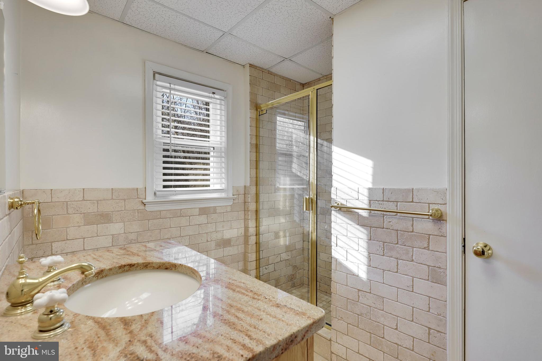 7401 Calamo Street Springfield, VA 22150 - Photo 25 of 42