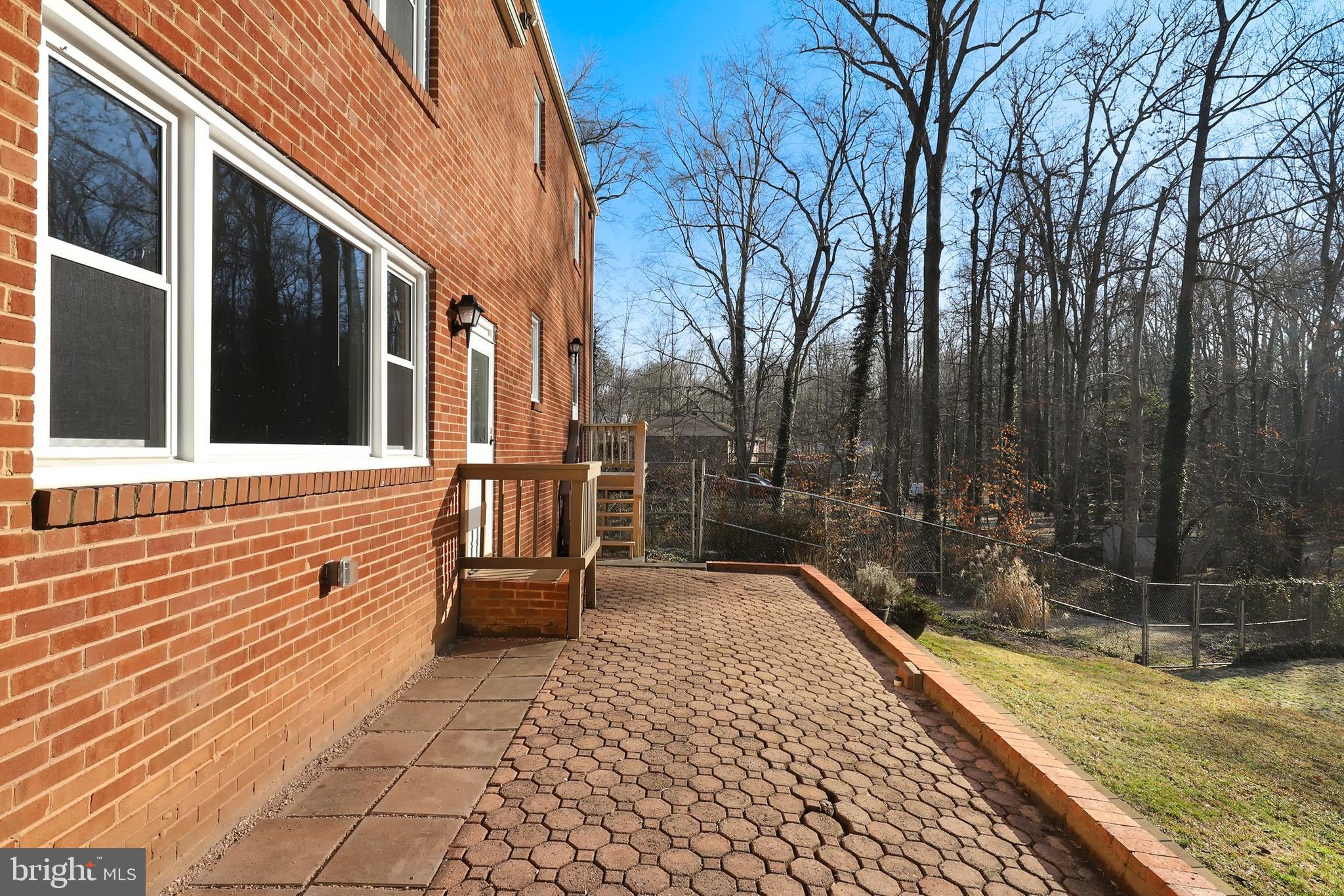 7401 Calamo Street Springfield, VA 22150 - Photo 37 of 42