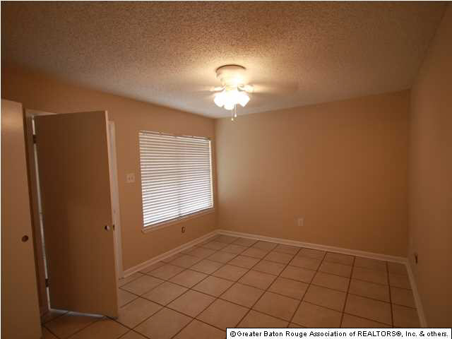 8029 Summa Avenue, Unit D Baton Rouge, LA 70809 - Photo 6 of 10