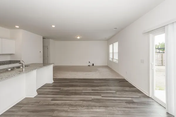 $2,650 | 465 Pender Woods Drive, Summerville, SC 29486