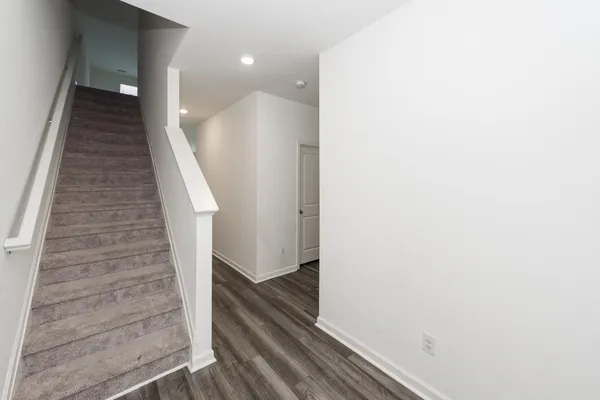 $2,650 | 465 Pender Woods Drive, Summerville, SC 29486