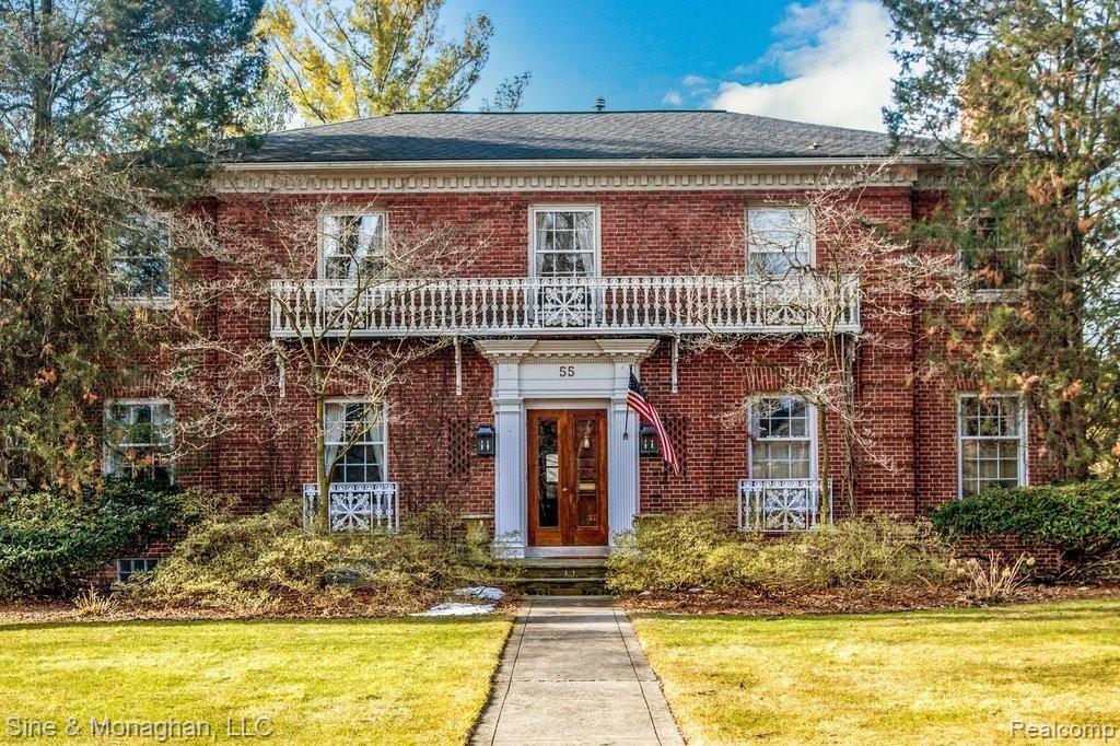 55 Lewiston Road Grosse Pointe Farms, MI 48236 - Photo 2 of 59
