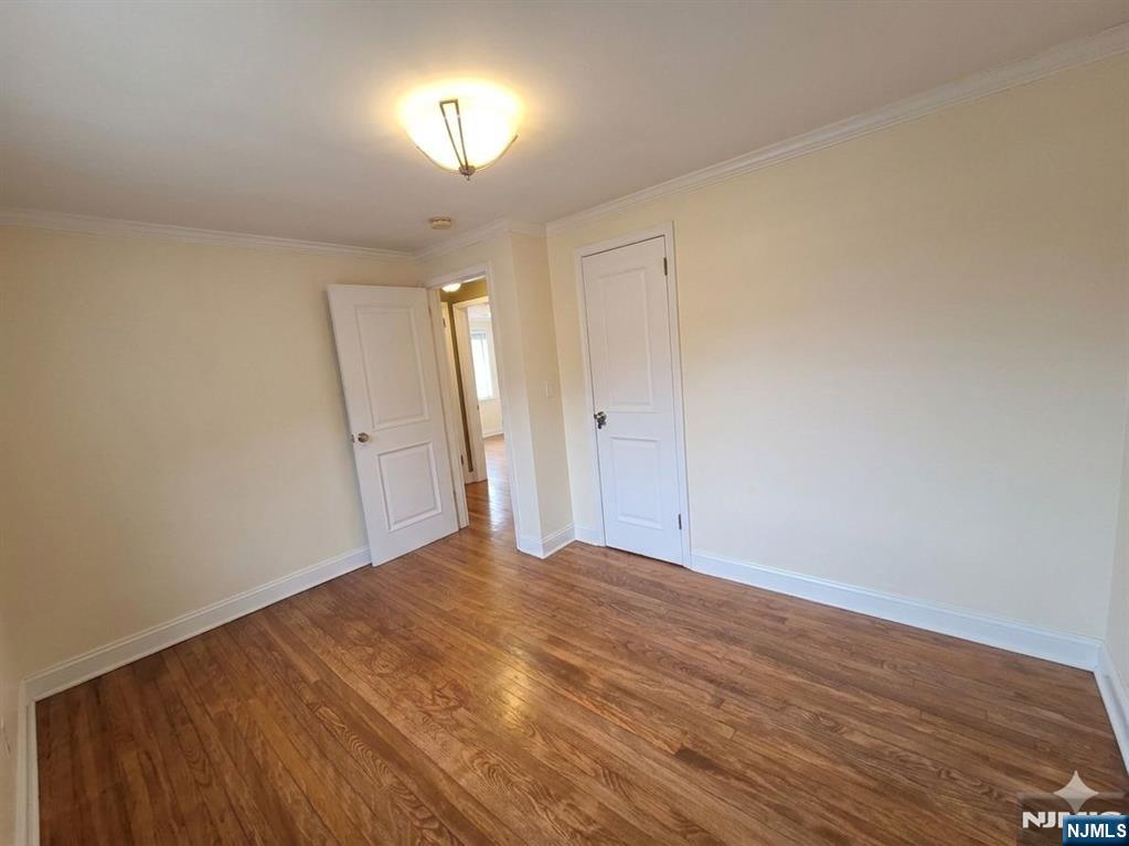 112 Darwin Avenue, Unit 27 Rutherford, NJ 07070 - Photo 6 of 11