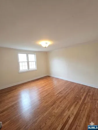 $2,500 | 112 Darwin Avenue, Unit 27, Rutherford, NJ 07070