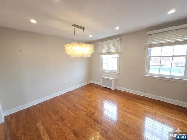 $2,500 | 112 Darwin Avenue, Unit 27, Rutherford, NJ 07070